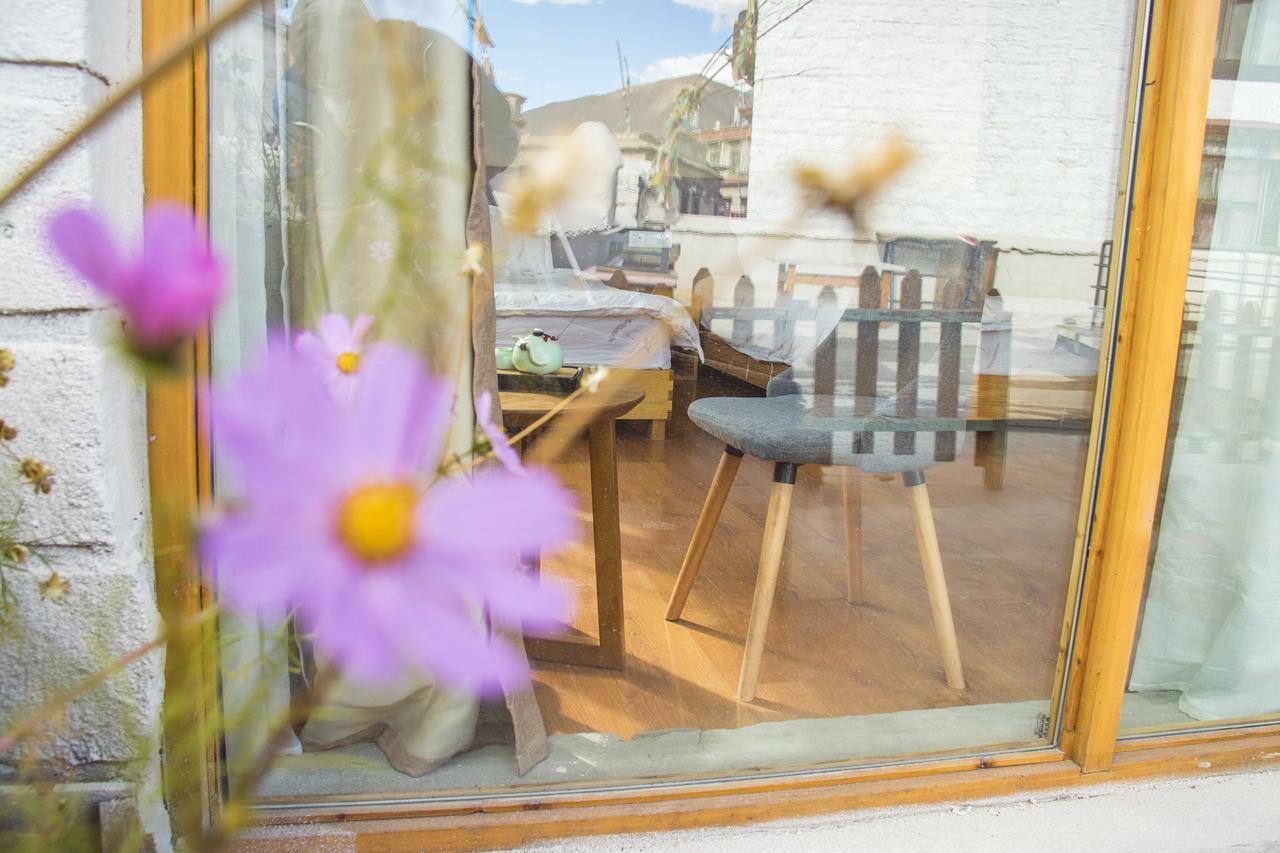 Fengma Feiyang Hostel Lhasa Dış mekan fotoğraf
